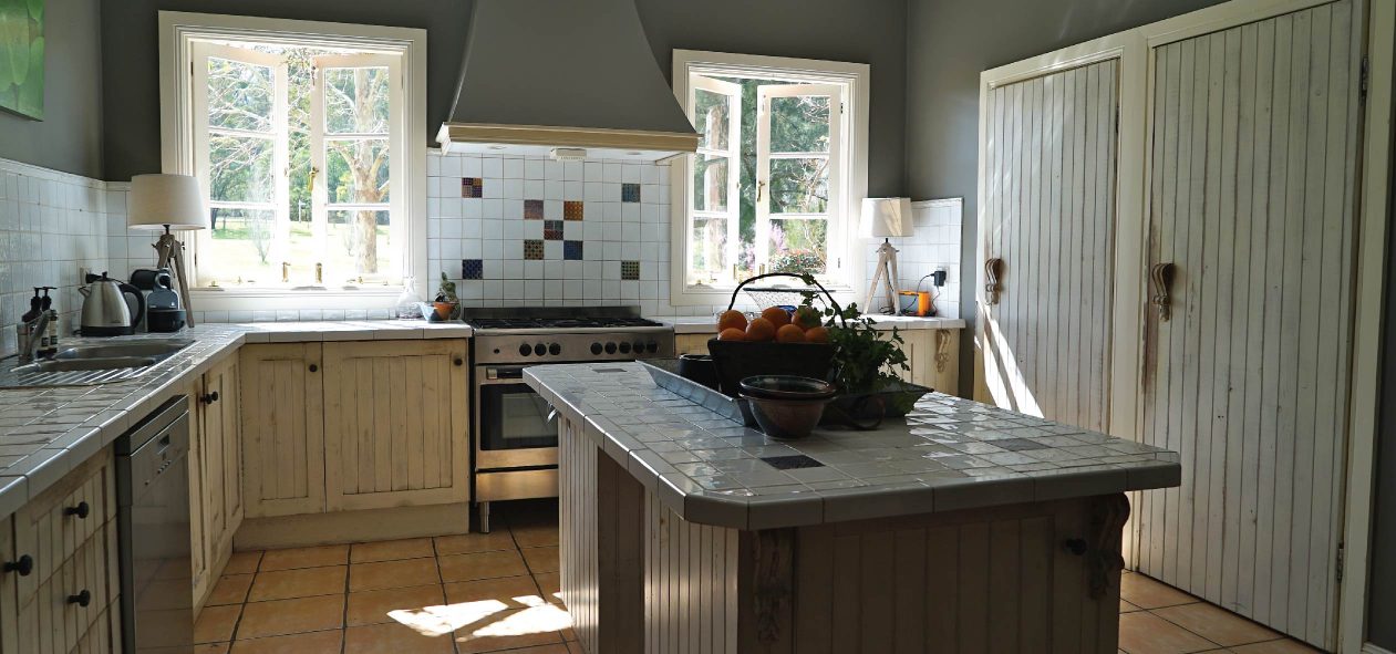 Redleaf-KitchenBathroom-01